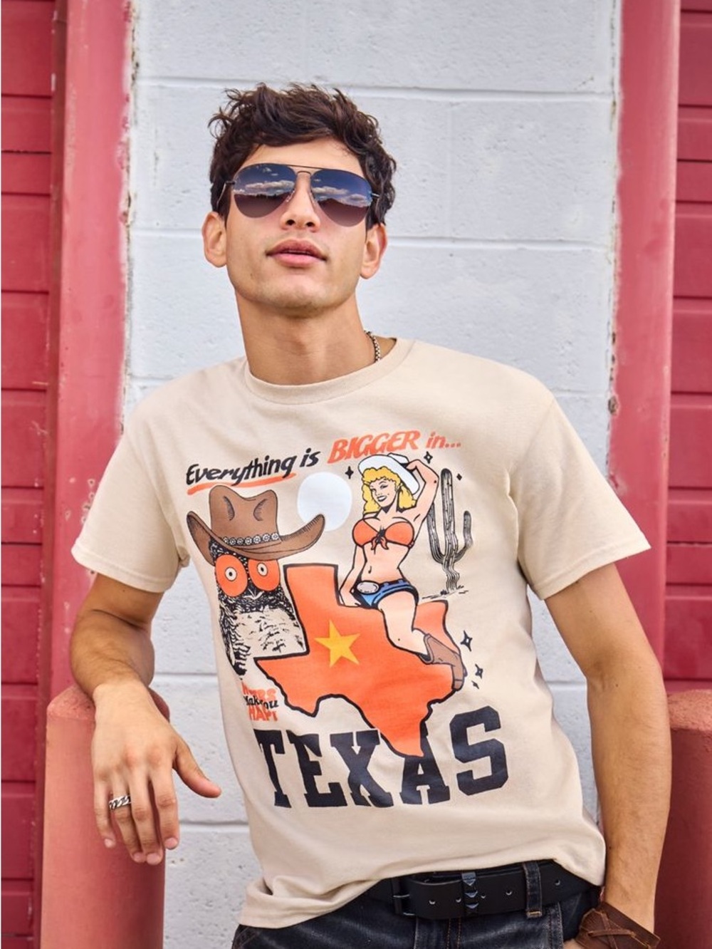 Hooters Texas XL Tee!